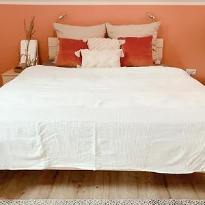  Apartment Moderne Und Komfortable Direkt In