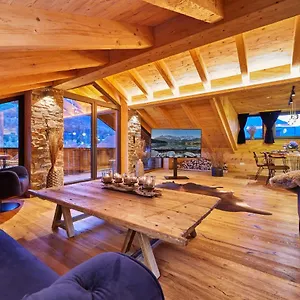 Alpi Apartment